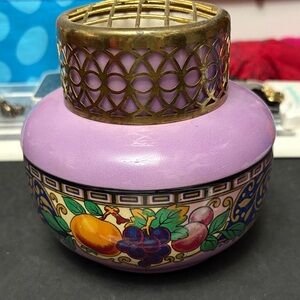 Vintage Decorative Falcon Made In England Flower Vase With Frog